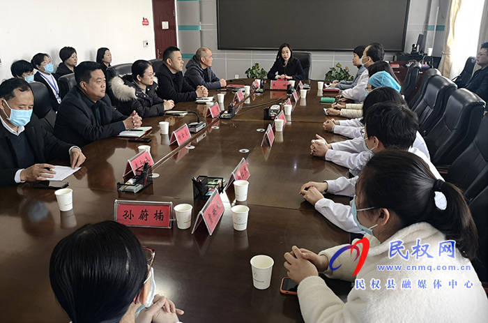 副縣長朱琳看望慰問省醫(yī)派駐專家 副縣長朱琳看望慰問省醫(yī)派駐專家