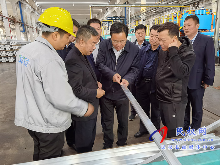 市人大常委會(huì)副主任、縣委書(shū)記姬脈常率隊(duì)赴江陰開(kāi)展招商引資活動(dòng)