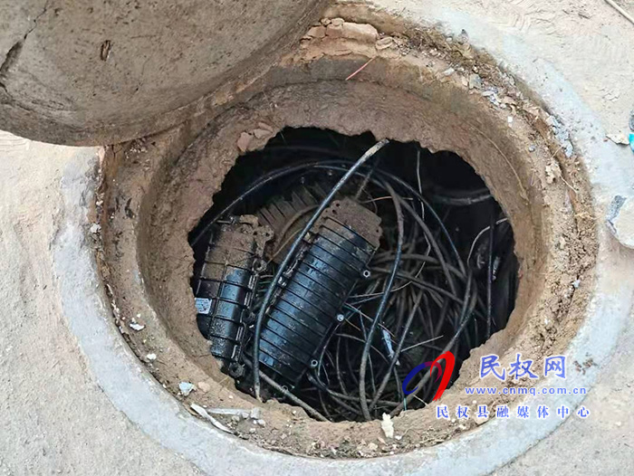 民權(quán)縣12345：雜亂垃圾無人處理，群眾來電熱線尋求幫忙