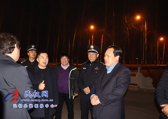 縣領(lǐng)導(dǎo)暗查元宵節(jié)煙花爆竹禁燃禁放工作 縣領(lǐng)導(dǎo)暗查元宵節(jié)煙花爆竹禁燃禁放工作