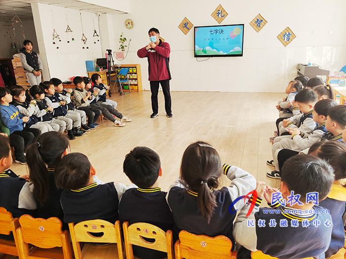 民東新區(qū)實驗幼兒園：開展“預(yù)防春季傳染病”健康教育活動