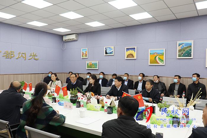 副縣長朱琳帶隊赴鄭州市部分中小學校參觀學習 副縣長朱琳帶隊赴鄭州市部分中小學校參觀學習