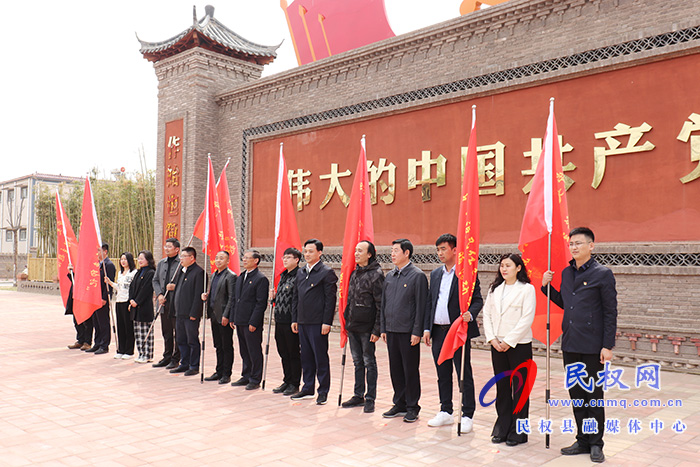 商丘市“學(xué)黨史·追尋紅色印記”網(wǎng)絡(luò)主題活動啟動儀式在民舉行 商丘市“學(xué)黨史·追尋紅色印記”網(wǎng)絡(luò)主題活動啟動儀式在民舉行