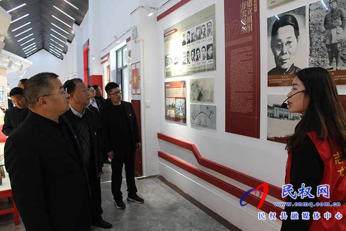 民權(quán)縣實(shí)驗(yàn)中學(xué)黨支部到秣坡紅色教育基地開(kāi)展黨史學(xué)習(xí)教育 民權(quán)縣實(shí)驗(yàn)中學(xué)黨支部到秣坡紅色教育基地開(kāi)展黨史學(xué)習(xí)教育