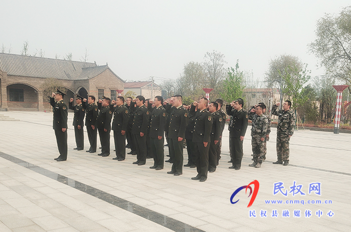 縣人武部召開黨史學(xué)習(xí)教育現(xiàn)場參觀暨民兵整組雙塔鎮(zhèn)現(xiàn)場會 縣人武部召開黨史學(xué)習(xí)教育現(xiàn)場參觀暨民兵整組雙塔鎮(zhèn)現(xiàn)場會