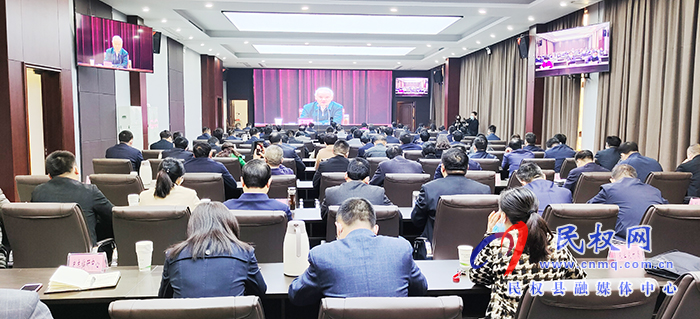 我縣組織收聽(tīng)收看市委理論學(xué)習(xí)中心組（擴(kuò)大）“學(xué)黨史、悟思想、辦實(shí)事、開(kāi)新局”專題報(bào)告會(huì)