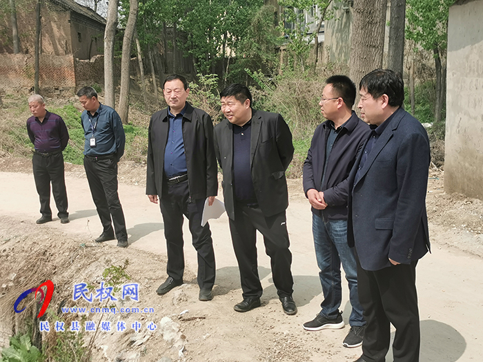 我縣召開環(huán)境污染防治工作調度會 我縣召開環(huán)境污染防治工作調度會