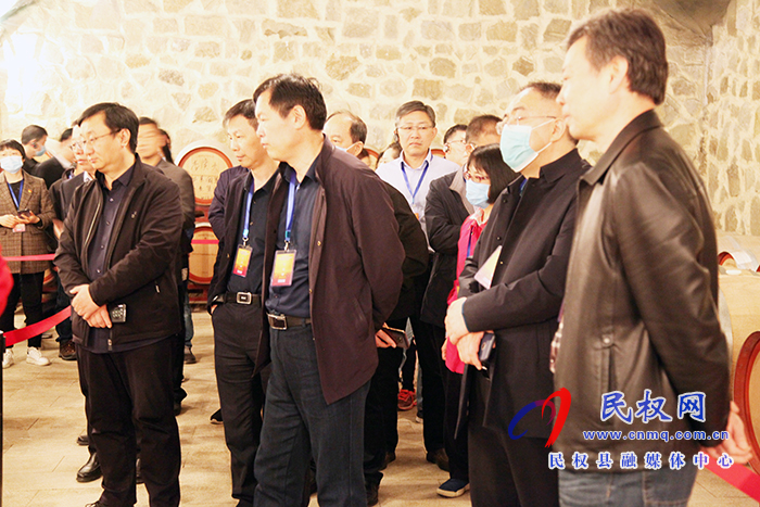 鄭州大學處級干部“學五中全會精神 建世界一流大學”專題培訓班(第四期)到民開展現(xiàn)場觀摩 鄭州大學處級干部“學五中全會精神 建世界一流大學”專題培訓班(第四期)到民開展現(xiàn)場觀摩