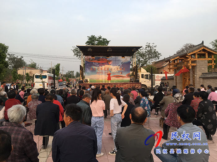 河南省話劇藝術(shù)中心舞臺藝術(shù)走進(jìn)水東紅色文旅小鎮(zhèn)秣坡 河南省話劇藝術(shù)中心舞臺藝術(shù)走進(jìn)水東紅色文旅小鎮(zhèn)秣坡