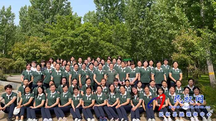 民東新區(qū)實驗幼兒園徒步活動——愛在初夏 一路同行 民東新區(qū)實驗幼兒園徒步活動——愛在初夏 一路同行