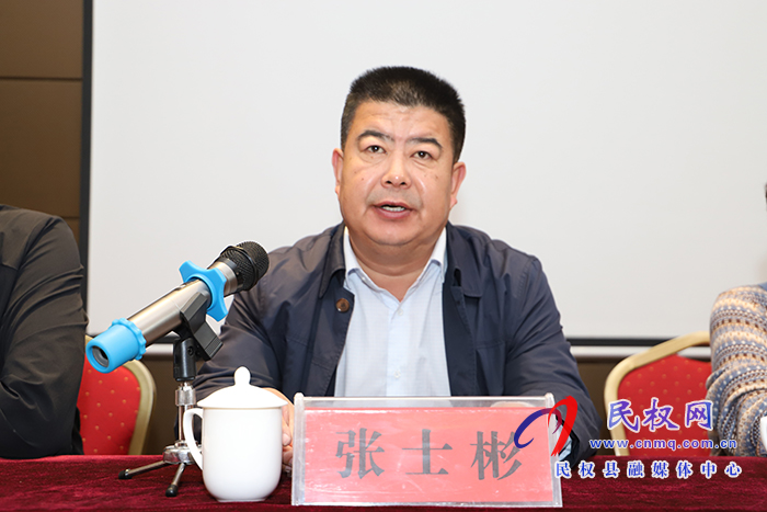 我縣召開(kāi)“菜籃子”工程暨食用菌種植工作培訓(xùn)會(huì) 我縣召開(kāi)“菜籃子”工程暨食用菌種植工作培訓(xùn)會(huì)