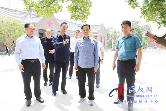 市關(guān)工委主任莊敬山一行到民開展宣講調(diào)研活動 市關(guān)工委主任莊敬山一行到民開展宣講調(diào)研活動