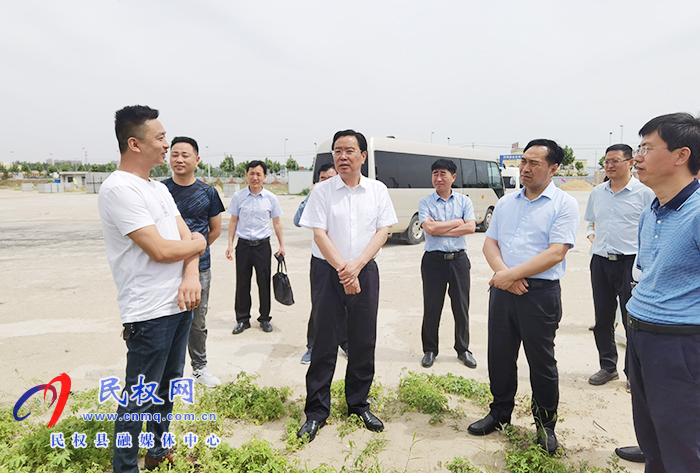 市人大常委會副主任、縣委書記姬脈常調(diào)研我縣重點項目建設(shè)情況