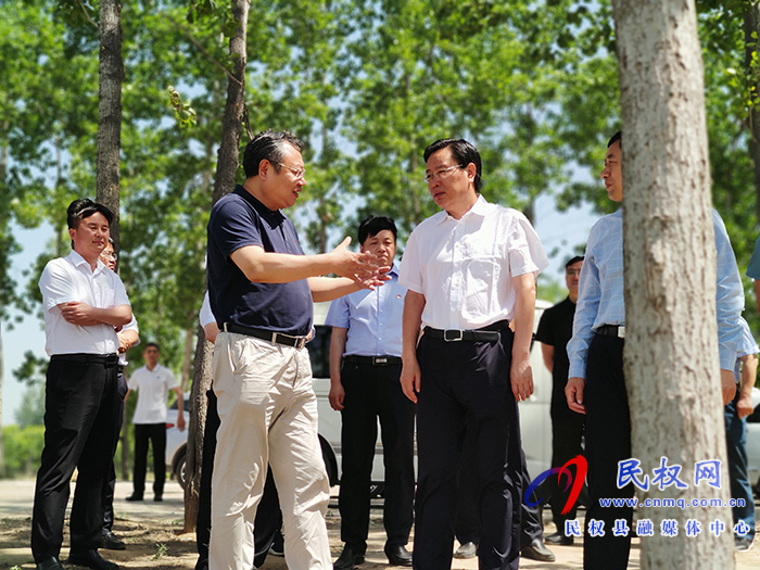 市委常委、常務(wù)副市長吳祖明到民開展巡河調(diào)研工作