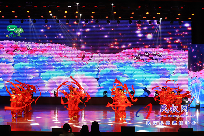 民權(quán)縣愛丁堡親子園“我與祖國共同成長 向建黨100周年獻(xiàn)禮”慶六一文藝匯演 民權(quán)縣愛丁堡親子園“我與祖國共同成長 向建黨100周年獻(xiàn)禮”慶六一文藝匯演