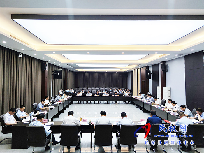 市人大常委副主任、縣委書記姬脈常主持召開縣委理論學(xué)習(xí)中心組會議