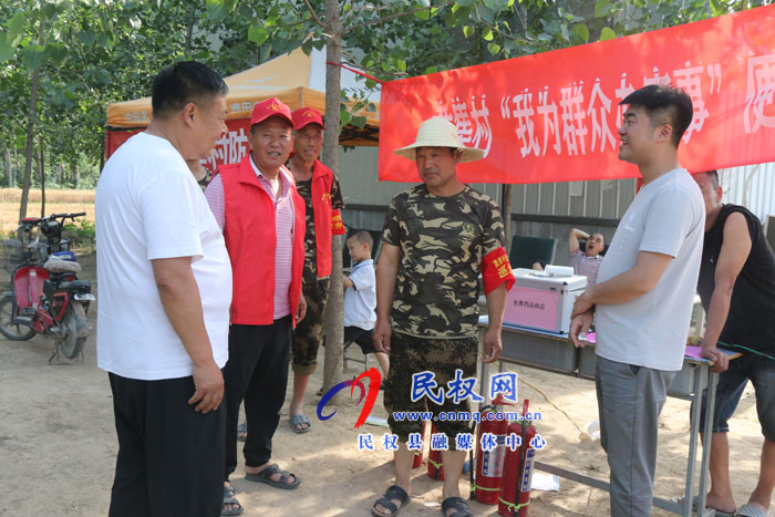 我縣積極組織開展“我為群眾辦實(shí)事，服務(wù)三夏當(dāng)先鋒”主題實(shí)踐活動(dòng)