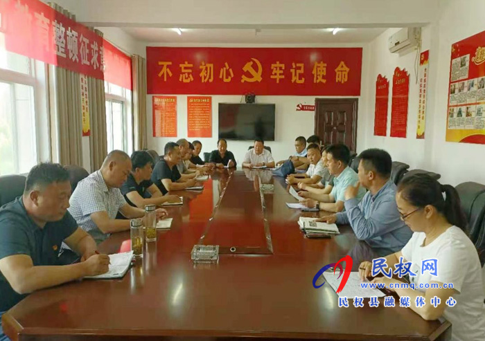 縣司法局召開(kāi)政法隊(duì)伍教育整頓工作專(zhuān)題民主生活會(huì) 縣司法局召開(kāi)政法隊(duì)伍教育整頓工作專(zhuān)題民主生活會(huì)