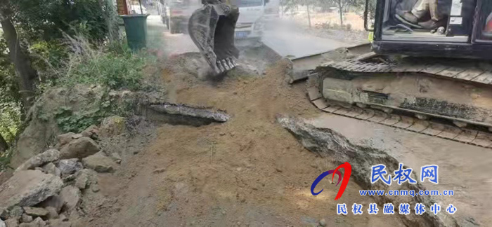 【我為群眾辦實事】伯黨鄉(xiāng)搶修道路在行動 【我為群眾辦實事】伯黨鄉(xiāng)搶修道路在行動