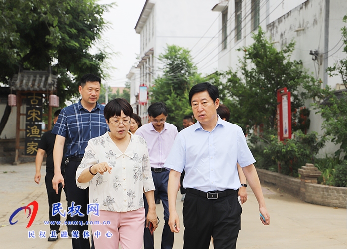 市委宣傳部副部長劉瑞芳到民調(diào)研 “掃黃打非”基層示范點“護苗”工作站建設(shè)工作 市委宣傳部副部長劉瑞芳到民調(diào)研 “掃黃打非”基層示范點“護苗”工作站建設(shè)工作