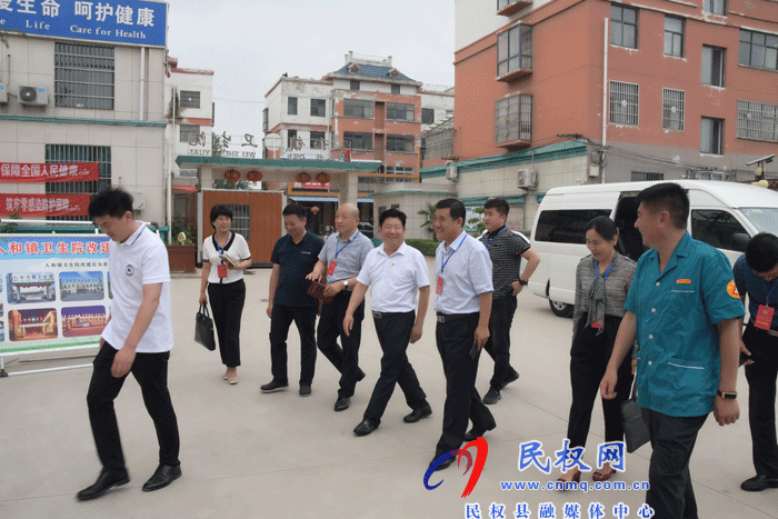縣政協(xié)副主席王玉軍到人和鎮(zhèn)調研醫(yī)供體建設工作 縣政協(xié)副主席王玉軍到人和鎮(zhèn)調研醫(yī)供體建設工作