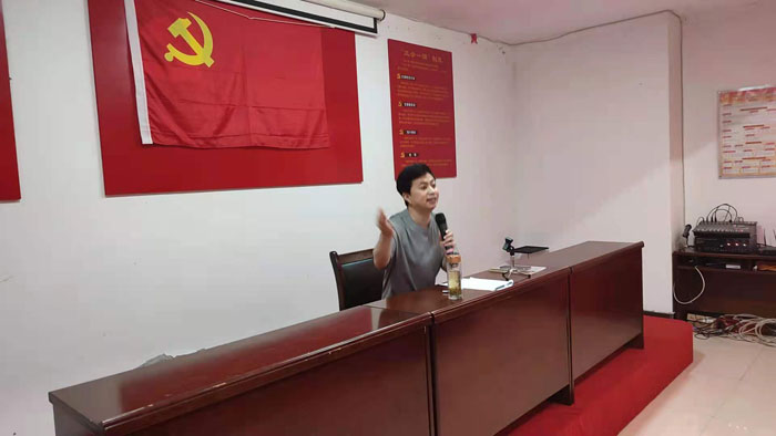 慶祝建黨100周年:“千人共舞一支舞”籌備會暨舞之星藝術(shù)學(xué)校暑假安全工作部署會召開 慶祝建黨100周年:“千人共舞一支舞”籌備會暨舞之星藝術(shù)學(xué)校暑假安全工作部署會召開