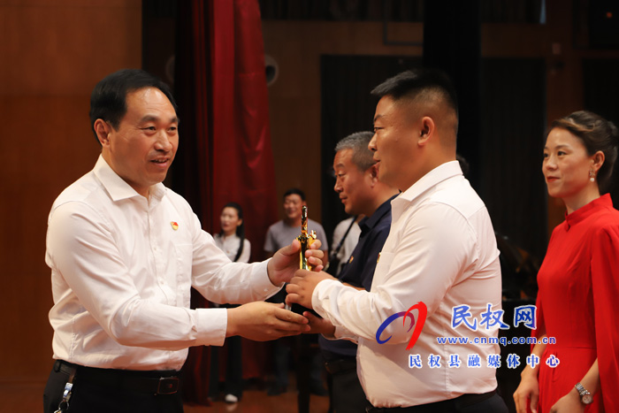 民權(quán)縣“學黨史、感黨恩、跟黨走”唱紅歌比賽決賽圓滿落幕