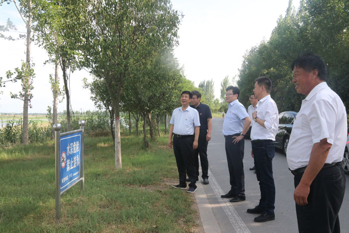 市委副秘書長蔡英奇到民開展三?五基層工作日活動(dòng) 市委副秘書長蔡英奇到民開展三?五基層工作日活動(dòng)