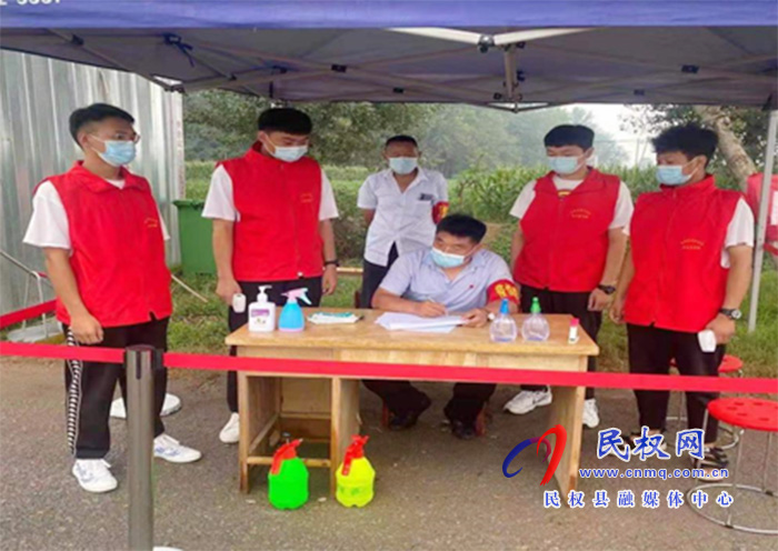 莊子鎮(zhèn):父指揮 兒上陣 父子同心抗疫情 莊子鎮(zhèn):父指揮 兒上陣 父子同心抗疫情