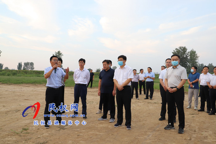 我縣開展2021年上半年鄉(xiāng)鎮(zhèn)（街道）重點(diǎn)工作巡查觀摩活動
