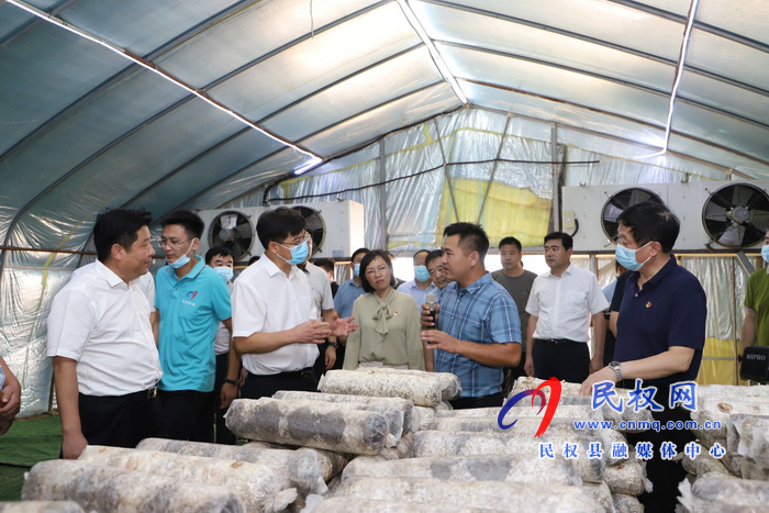 我縣開展2021年上半年鄉(xiāng)鎮(zhèn)（街道）重點(diǎn)工作巡查觀摩活動