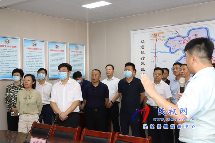 我縣開展2021年上半年鄉(xiāng)鎮(zhèn)（街道）重點(diǎn)工作巡查觀摩活動