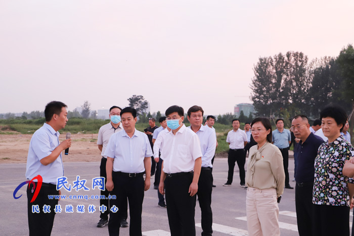 我縣開展2021年上半年鄉(xiāng)鎮(zhèn)（街道）重點(diǎn)工作巡查觀摩活動