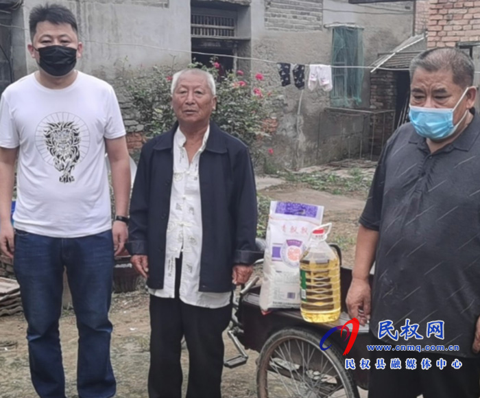 孫六鎮(zhèn):開展中秋節(jié)走訪慰問活動(dòng) 孫六鎮(zhèn):開展中秋節(jié)走訪慰問活動(dòng)