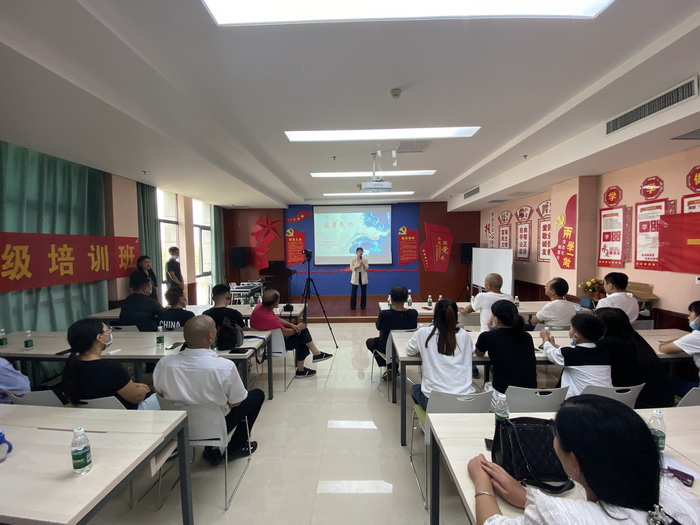 我縣舉辦全民健身氣功知識講座 我縣舉辦全民健身氣功知識講座