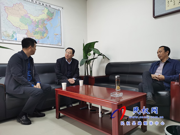 縣領導韓德勇、李國棟到雙塔鎮(zhèn)督導脫貧攻堅后評估工作