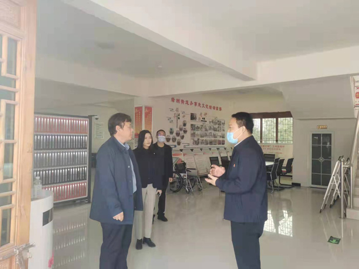 縣委常委、組織部長王義彬暗訪督導(dǎo)全國文明城市創(chuàng)建工作