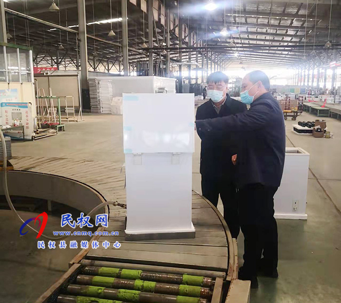 縣政協(xié)副主席張啟付到聯(lián)系企業(yè)開展 “萬人助萬企”活動(dòng)