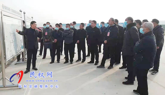 民權(quán)縣離退休黨工委、縣委老干部局組織我縣離退休干部赴柘城縣學(xué)習(xí)調(diào)研