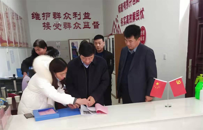 縣委常委、政法委書記陳鴻志調(diào)研指導(dǎo)“三零”創(chuàng)建工作