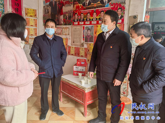 縣委常委、組織部長(zhǎng)王義彬走訪慰問(wèn)困難老黨員 和“春蕾女童”