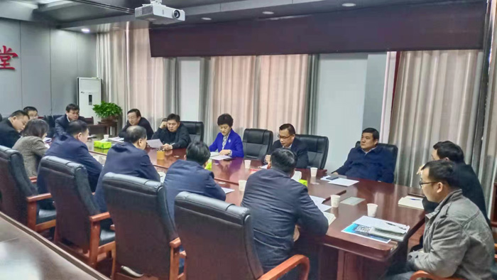 縣人大常委會主任周燕主持召開民權(quán)高中發(fā)展和建設(shè)協(xié)調(diào)會