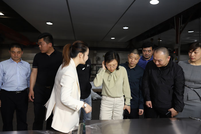 縣委副書記、縣長王靜嫻帶隊到廣東省佛山市不銹鋼產(chǎn)業(yè)園招商考察