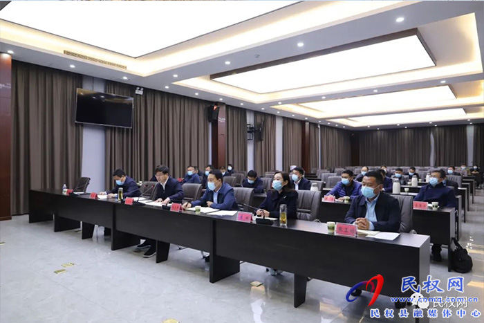 縣委書記張團(tuán)結(jié)視頻調(diào)度疫情防控工作