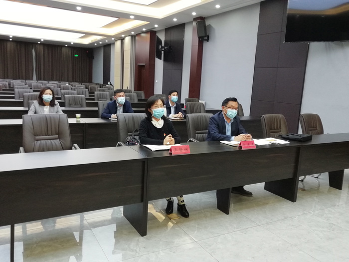 我縣組織收聽(tīng)收看省、市文明城市創(chuàng)建工作推進(jìn)會(huì)