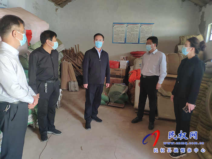縣委常委、常務(wù)副縣長王景義調(diào)研我縣防汛和巡河工作