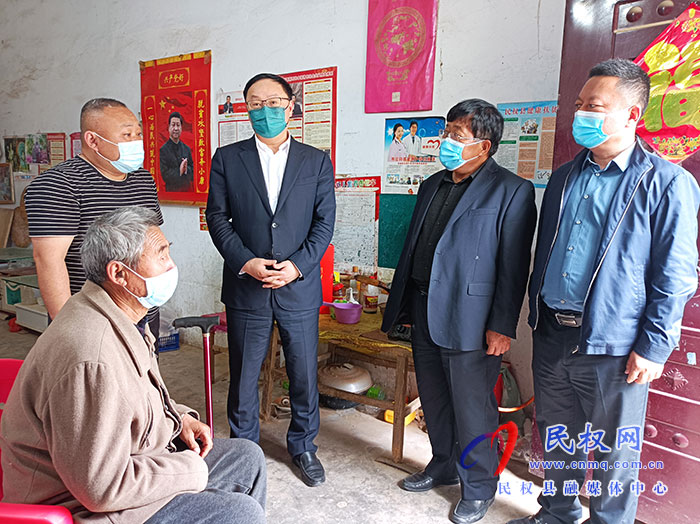 縣委副書記栗團結(jié)督導調(diào)研疫情防控工作
