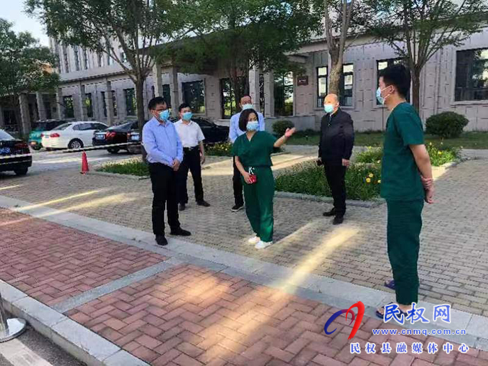 縣委常委、宣傳部長、副縣長畢道喜督導(dǎo)檢查考生返民集中隔離情況