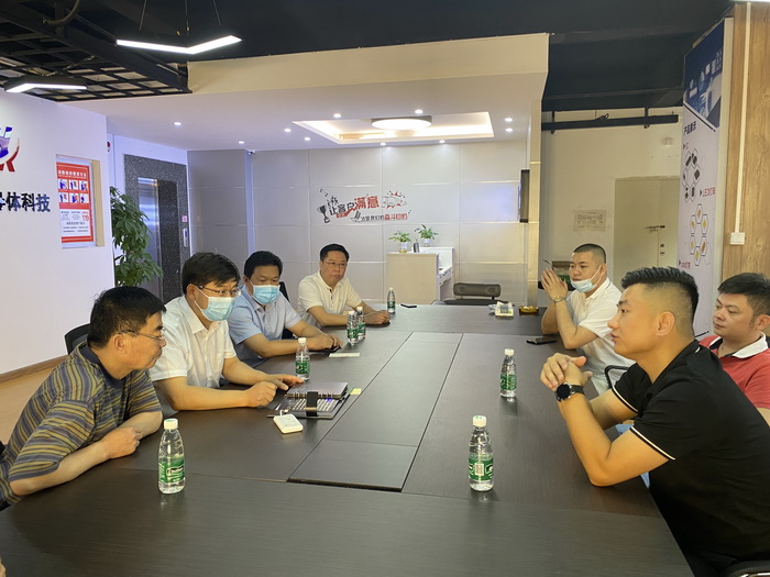 縣委書記張團結率隊在廣東開展招商活動