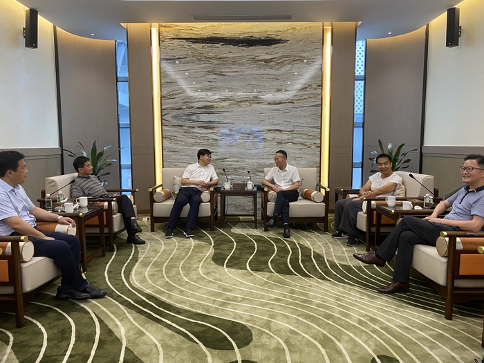 縣委書記張團結率隊在廣東開展招商活動